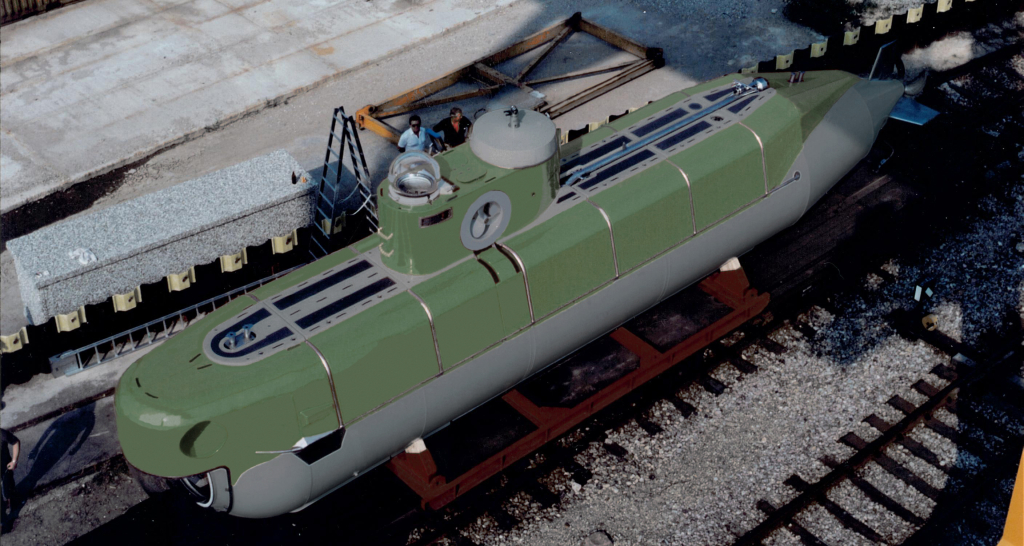 Commercial Submarine1